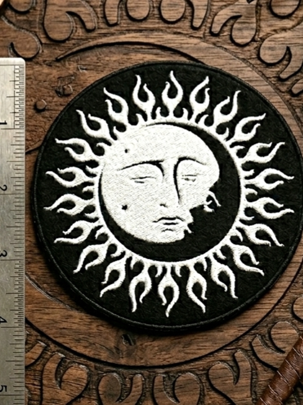 Mystic Eclipse Embroidered Iron-On Patch – Sun & Moon Celestial Aesthetic